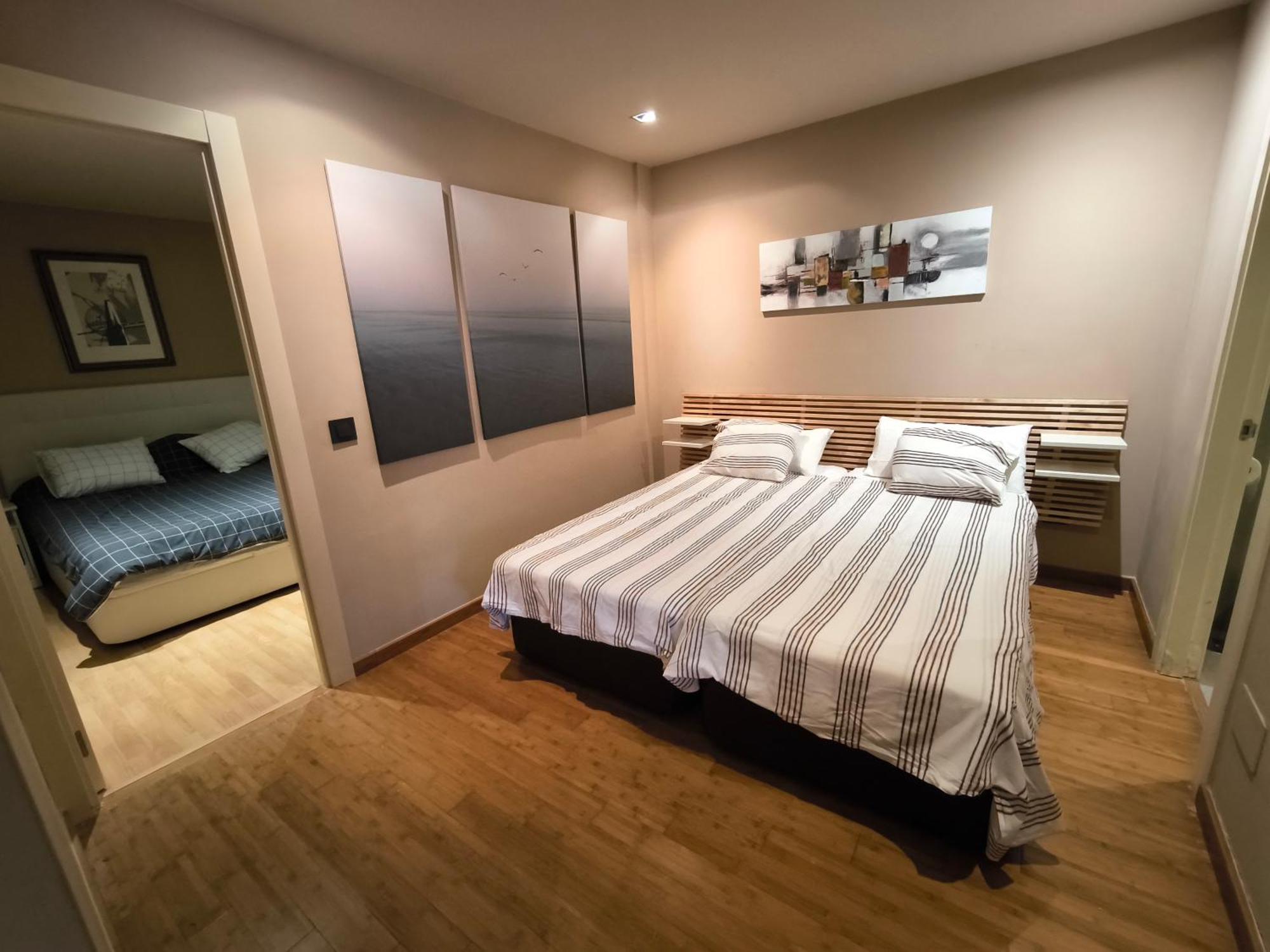 Apartamentos Calle Mayor 23 يانس المظهر الخارجي الصورة